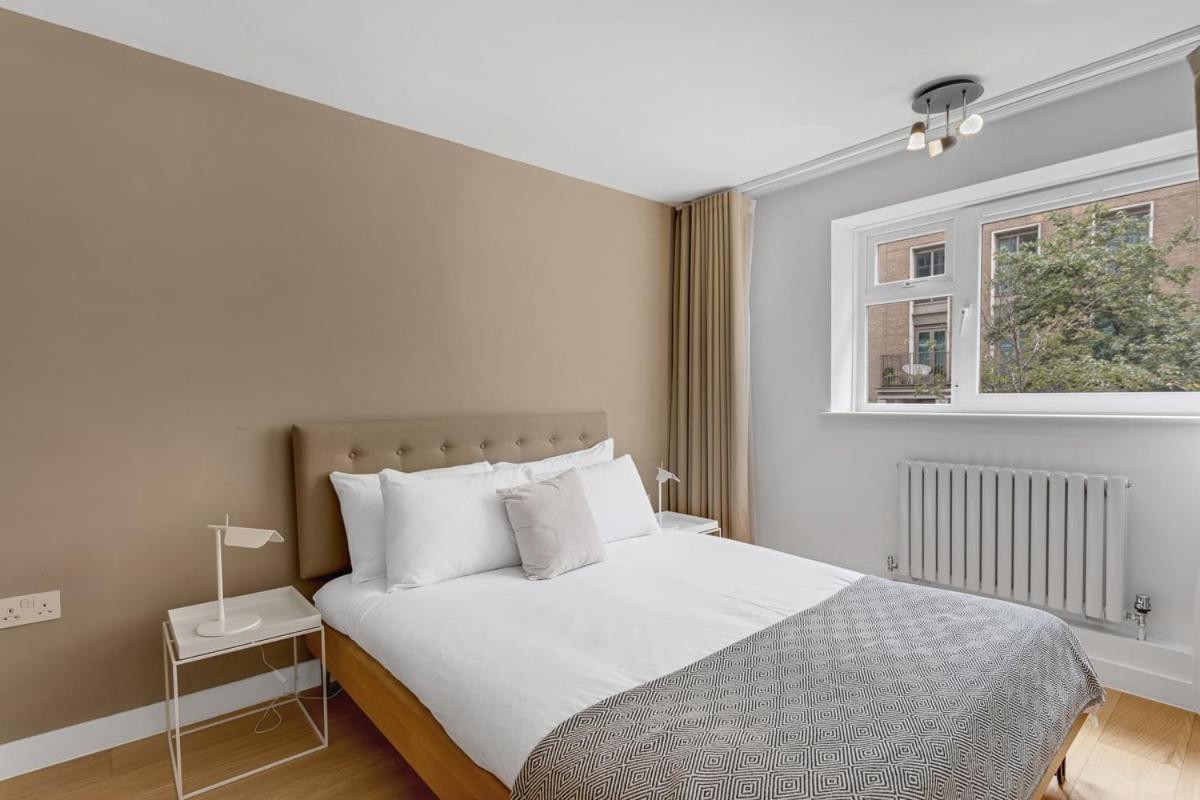 Belgravia 8 *