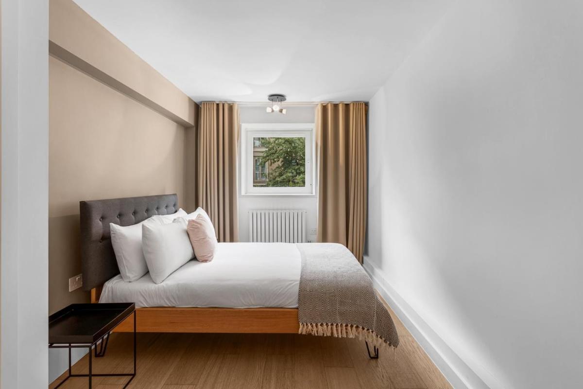 Belgravia 8 * London
